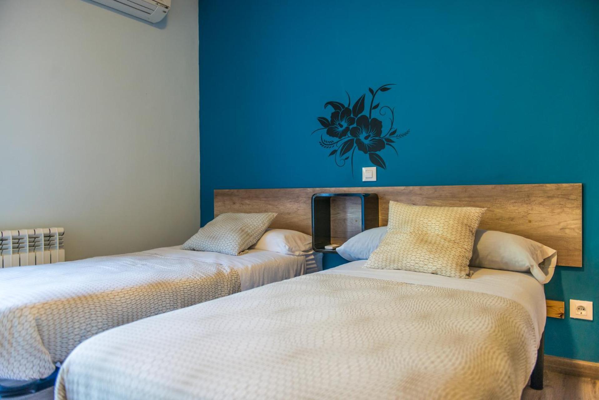 Hostal La Pastora 坎德莱达 外观 照片