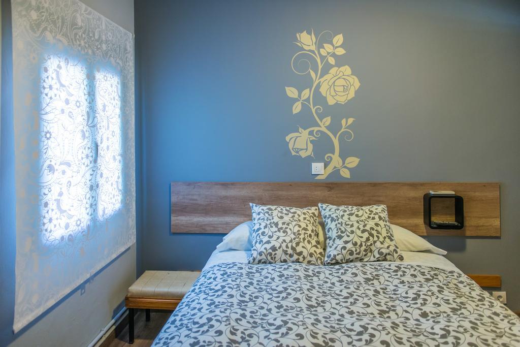 Hostal La Pastora 坎德莱达 外观 照片