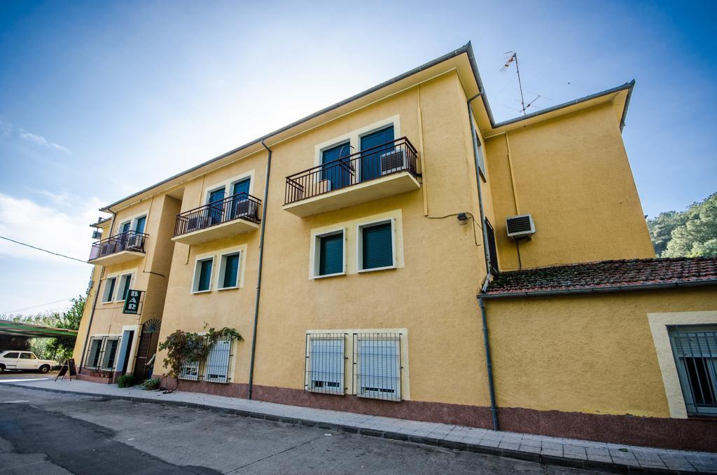 Hostal La Pastora 坎德莱达 外观 照片